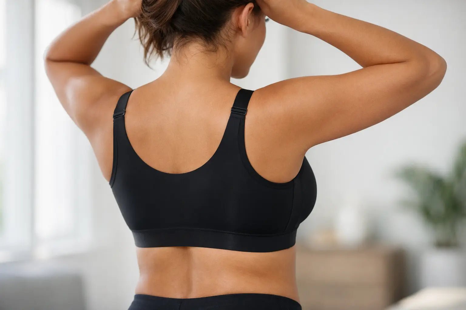 How to Find a Sports Bra That Smooths Back - Shapeez