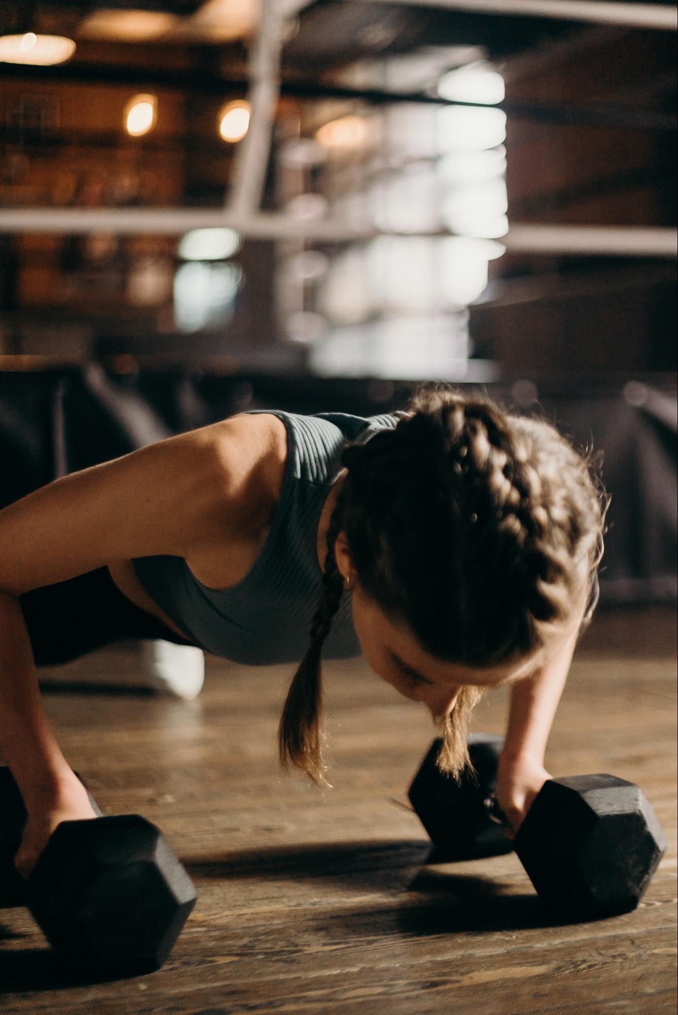 Know About Bra Bulge Exercises - Shapeez