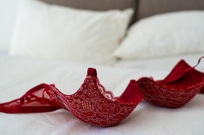 The Perfect Fit: How Should Bras Fit - Shapeez