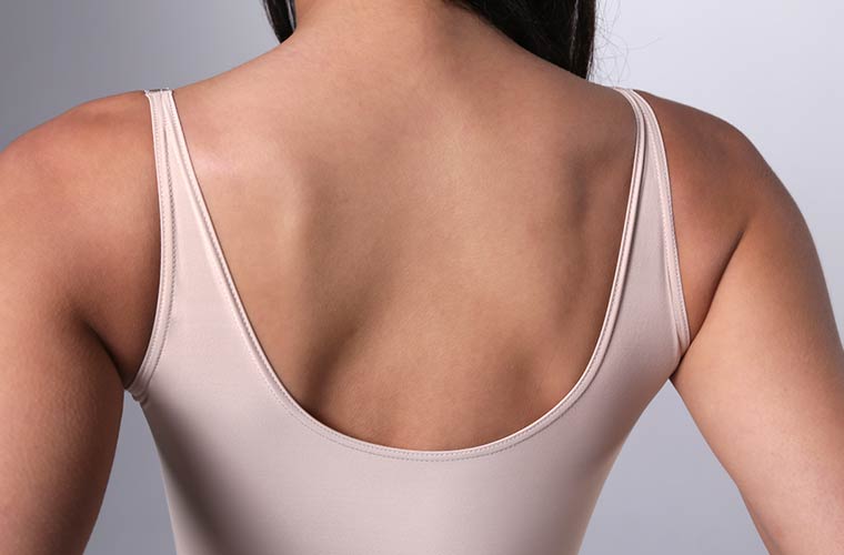 Mariah, of Gee Loretta, loves the Shapeez Ultimate back smoothing bra &  bodyshaper 